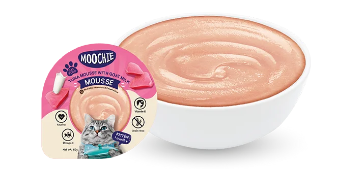 moochie cat treat tuna mousse with goat milk 85gr x12cup